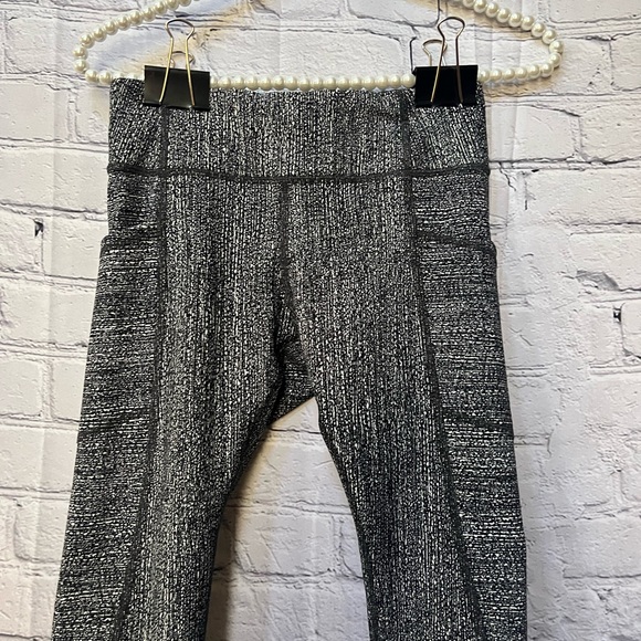 LULULEMON Tight Stuff 7/8 Tight II - Picture 8 of 15